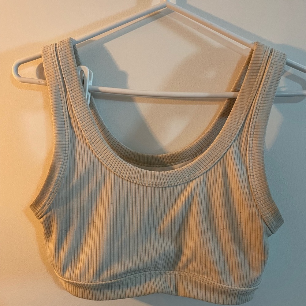 Alo yoga wellness ribbed bra -medium